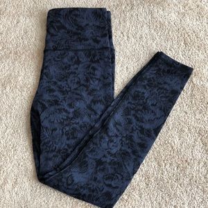 Athleta textured tight